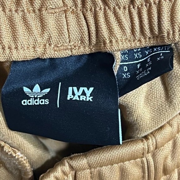 Adidas x Ivy Park Track Pants 3 Stripes Snap Ons Gender Neutral Unisex Size XS - Picture 9 of 10